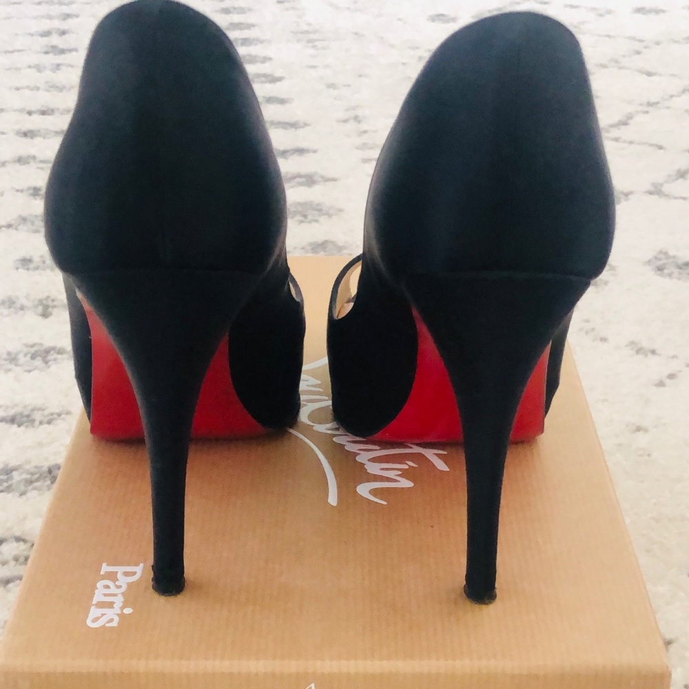 Christian Louboutin very prive 120 pumps